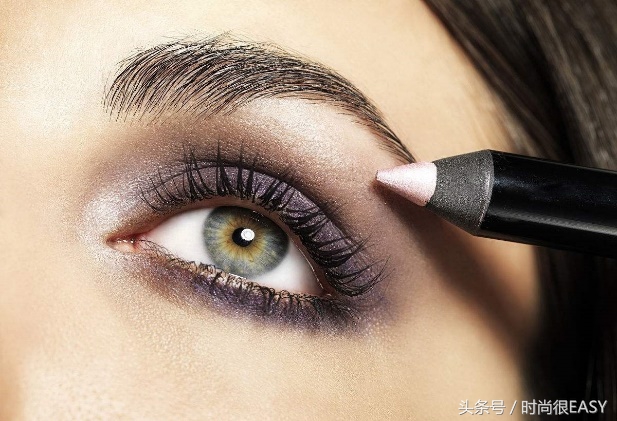 怎么化妆卸妆护肤清洁,如何学会化妆最简单的方法