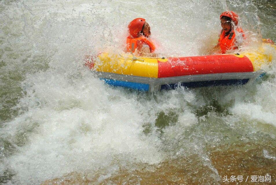 重庆大峡谷漂流太刺激了,重庆漂流牛牵峡漂流刺激到爆