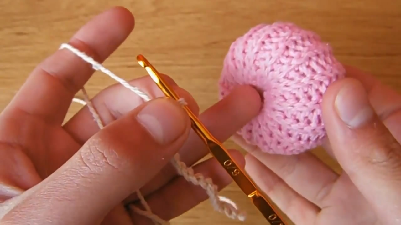 南瓜毛线钩织方法教程,毛线钩织长南瓜完整教程