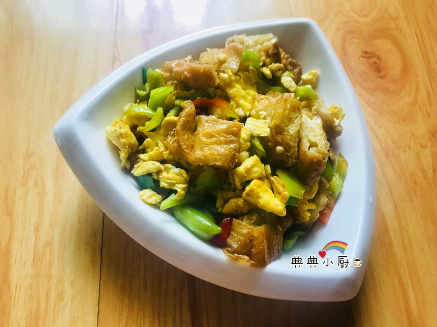 油条美食教程简单易学,油条这样做好吃不腻让你天天想吃