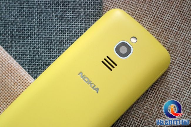 诺基亚82104g对比诺基亚81104g,诺基亚8110香蕉机解锁