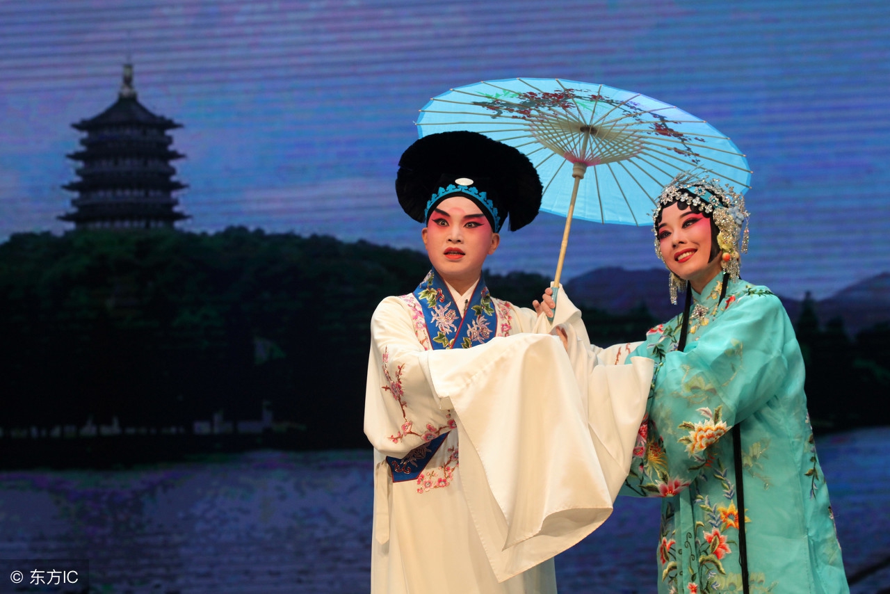 你有听过在地愿为连理枝的故事吗,在地愿作连理枝描述谁的爱情