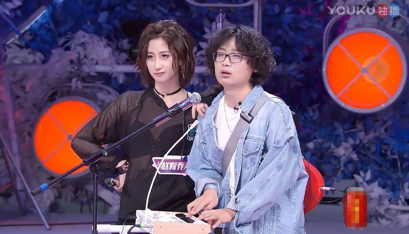 张国荣梅艳芳cp,张国荣和梅艳芳同一年走的吗