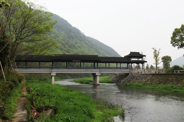 绍兴湖面上的桥,绍兴越城的桥