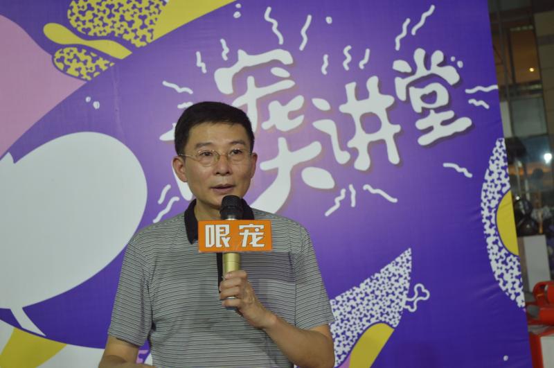 哏宠夜市来袭！带上狗狗来逛市集，还能参加萌宠课堂