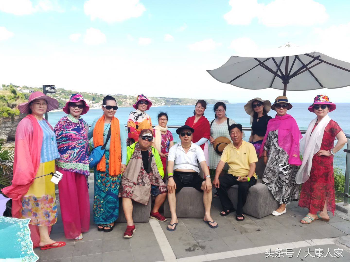 “情人”逢节“情味”浓，人人都有深情在