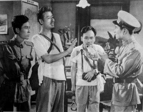 电影往事张艺谋,铁道游击队电影小坡扮演者冯笑