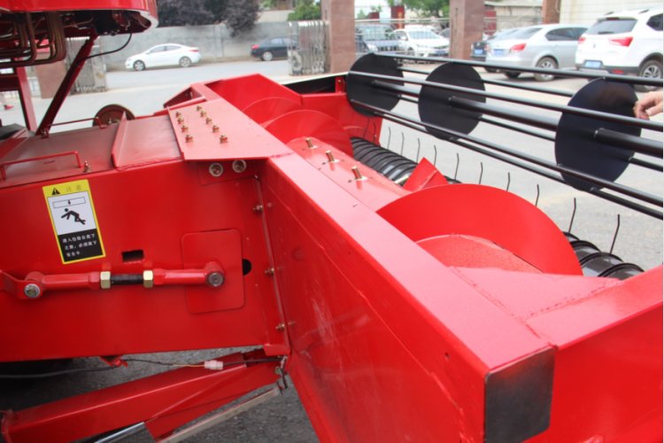 最先进的花生收获机,高效花生收获机多少钱一台