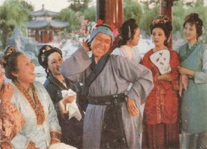 关于四大名著中红楼梦的对联,红楼梦中宝玉在大观园里写的对联