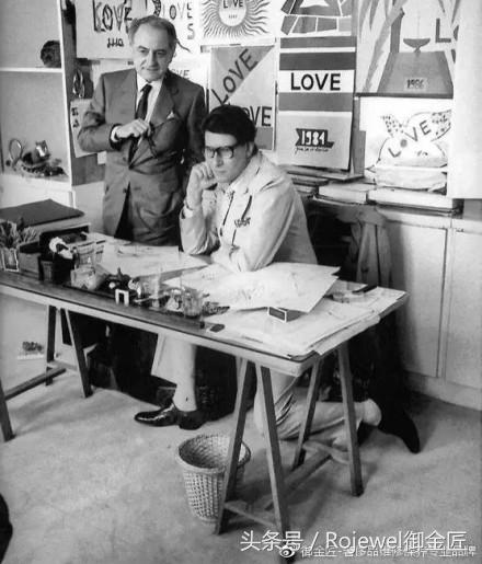 陪伴是最长情的告白，只因爱得深沉！