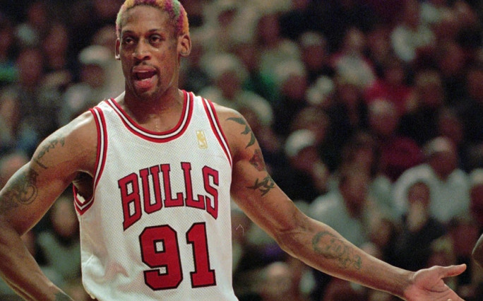 盘点乔丹生涯五次夺冠传奇故事,乔丹夺冠靠队友