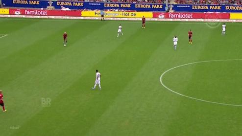 拜仁年轻中卫德国人,德国足球队中卫科赫