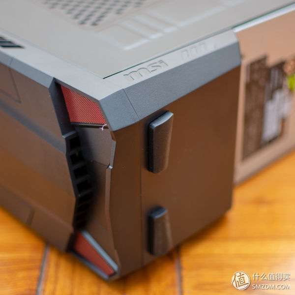 冥王ITX小钢炮：MSI微星哈迪斯NightbladeMI3电竞主机上手体验