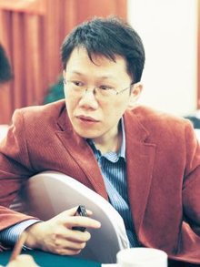 ‘哎呦,这球进了’!洪钢的解说比韩乔生还要刘建宏啊!