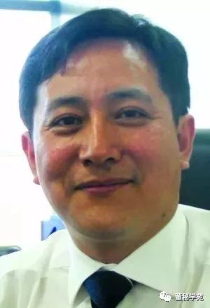 大学老师董秘传奇逆袭：躲过印纪传媒市值血崩任华丽家族董事长