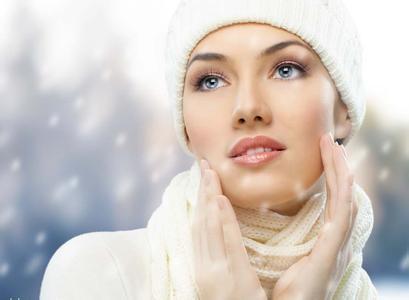 如何让肌肤锁住水分，看看幂姐如何保持少女肌，hold住晓飞总