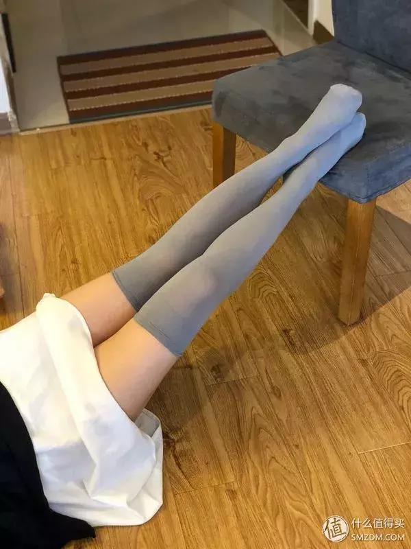 这是一篇正经的推荐：试穿*袜丝**我们是认真的