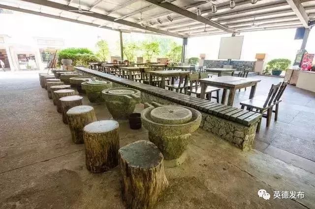 温泉水滑洗凝脂,温泉水滑洗凝脂什么意思