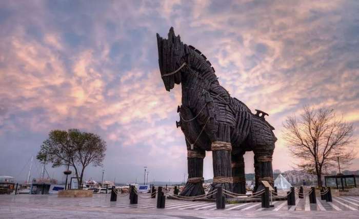 里拉大跌土耳其购物,里拉暴跌