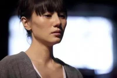 你以为的甜蜜只是你以为而已,你以为的浪漫其实是这样的