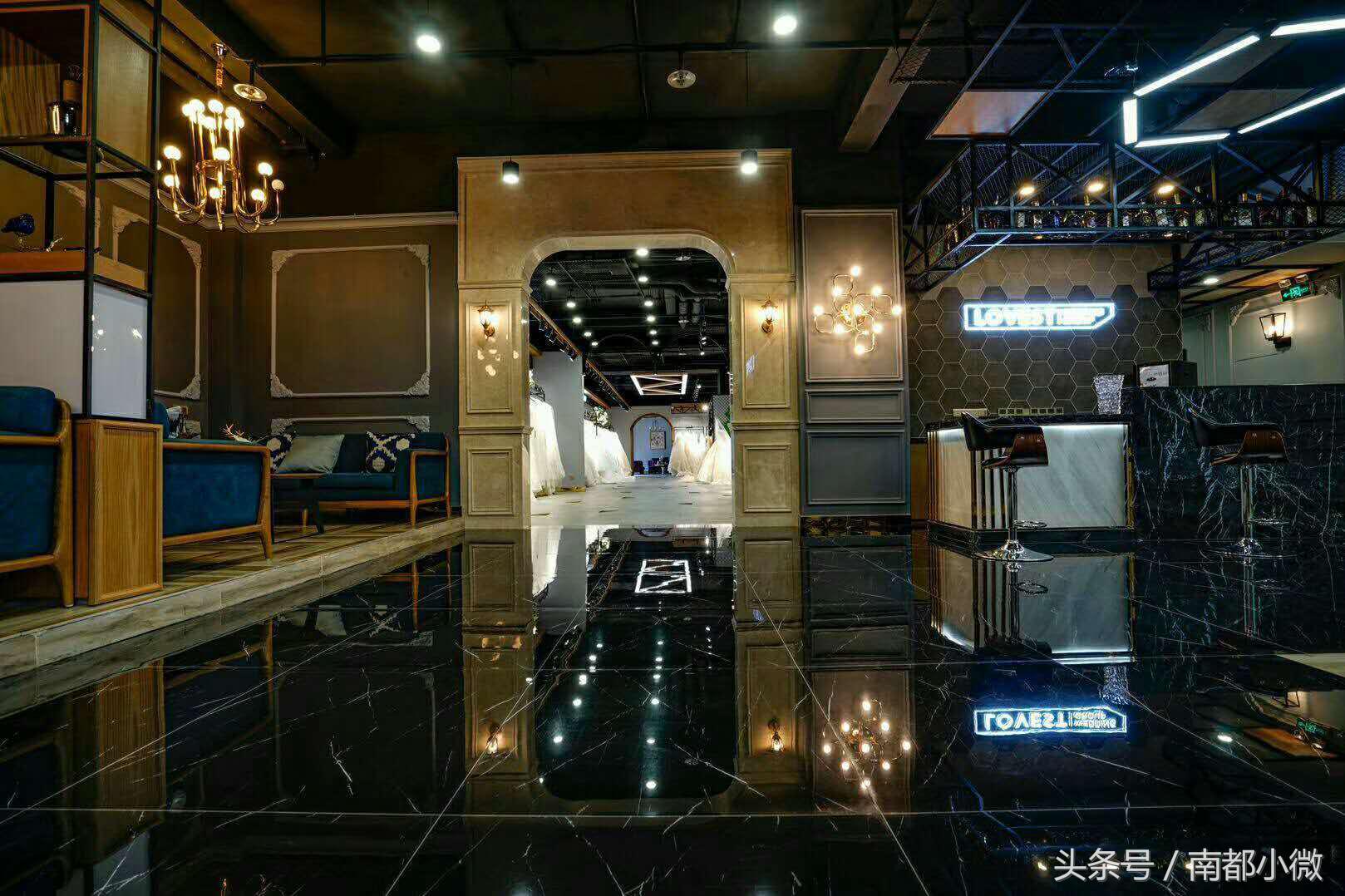 洛维思国际婚礼南阳店8.17LOVESTSHOW在新田360广场举行