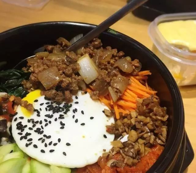 为什么武汉大学生提前放假,武汉大学生现在为什么放假