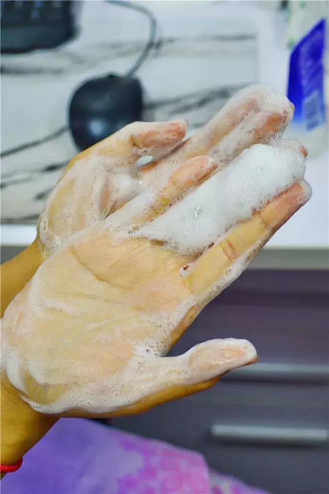 测评洗面奶哪一款好用,洗面奶哪一款好用测评