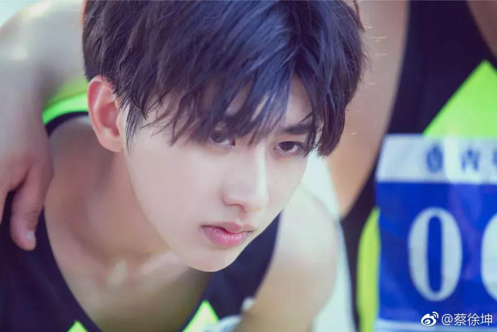 廉价又实用的美白精华,这些抗初老的美白精华液真好用