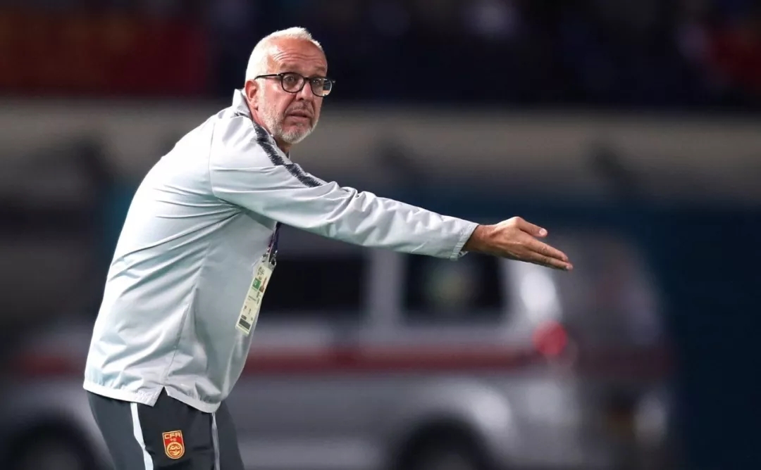 中国队三球大胜对手,1:0首胜中国男足掀翻亚洲苦主