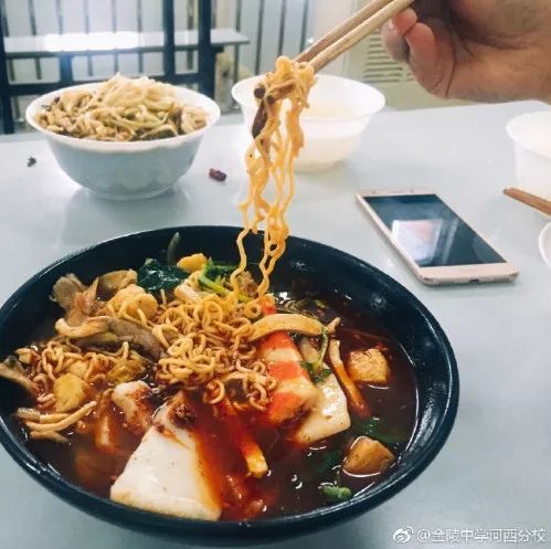 金陵中学河西分校和河西金陵中学,金陵中学河西分校是民办还是公办