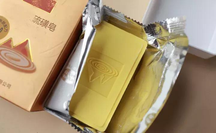 这些小东西不赶紧杀，一夜把花全啃成猪头，肠子都要悔青了！