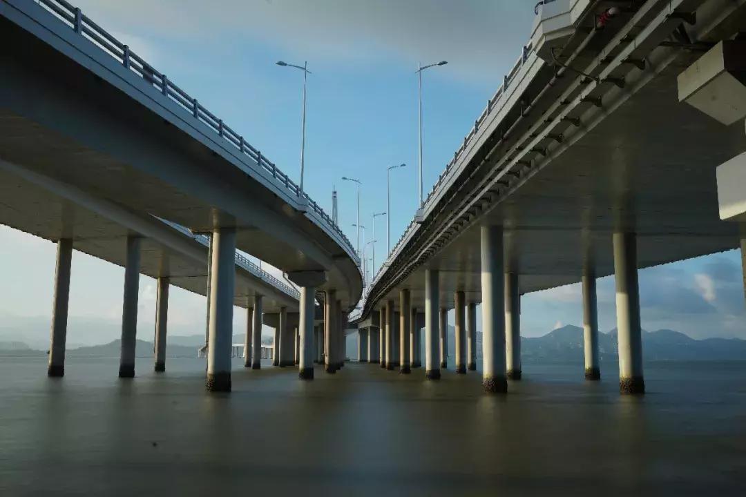 佳能16-35评测,佳能16-35加1.4增倍镜