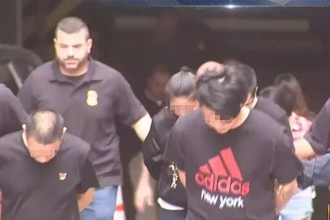 美国卖假货包包的骗局,国际大牌包专柜售假事件