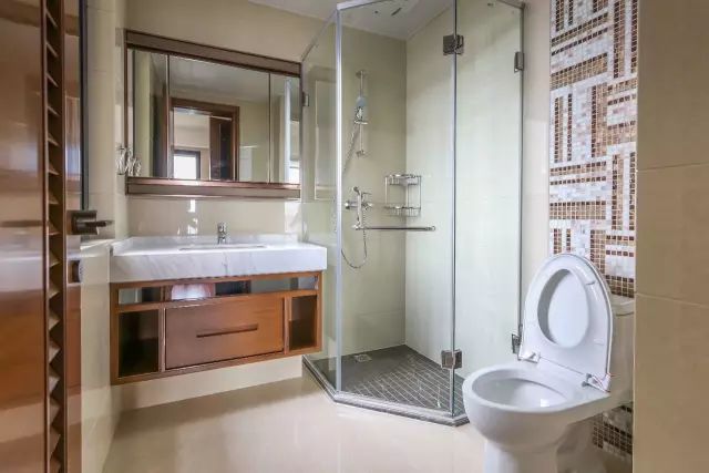 仁恒江湾天成380㎡，河西最顶级大平层！客厅开间层高逆天……