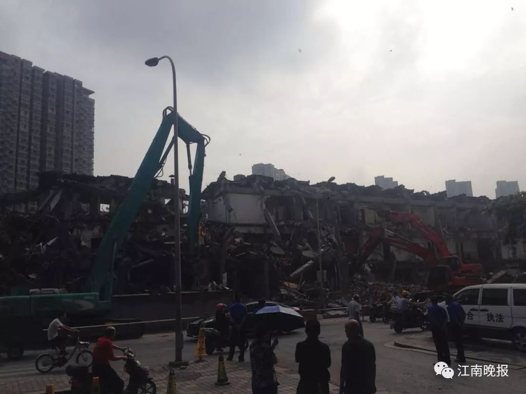 再见，欧风街！曾经的夜宵圣地，预计8月底拆除完毕，网友们的话让人泪目（附20日中奖名单）