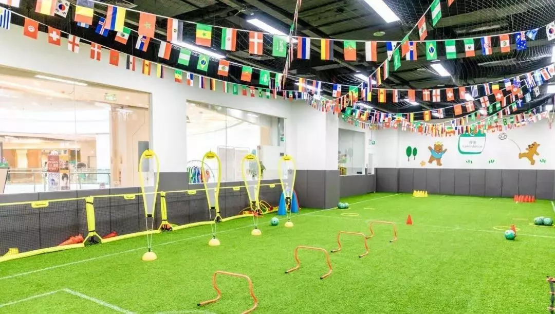 北京路又一潮人打卡点！射箭、VR游戏、极速漂移车……通通有得玩