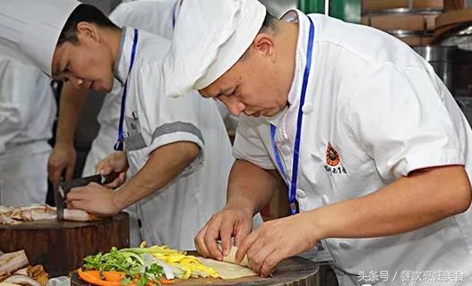 从烹饪小白到厨艺高手的基础篇,如何从小白成为一名厨师