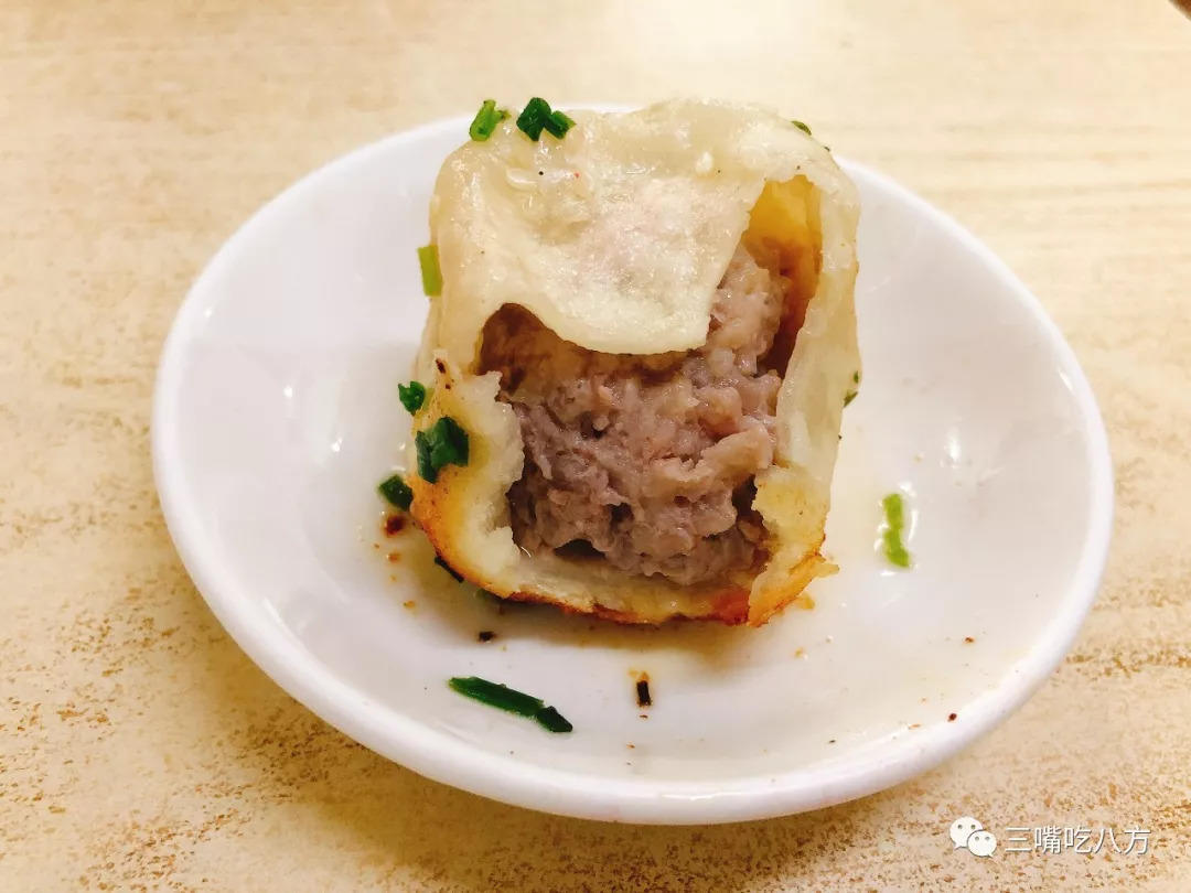 当年要是我没去批发美容美发产品，现在哪里还有小杨生煎的机会！