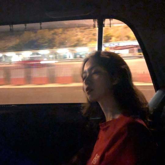 英文暖心撩人情话,夜晚英文情话最暖心短句