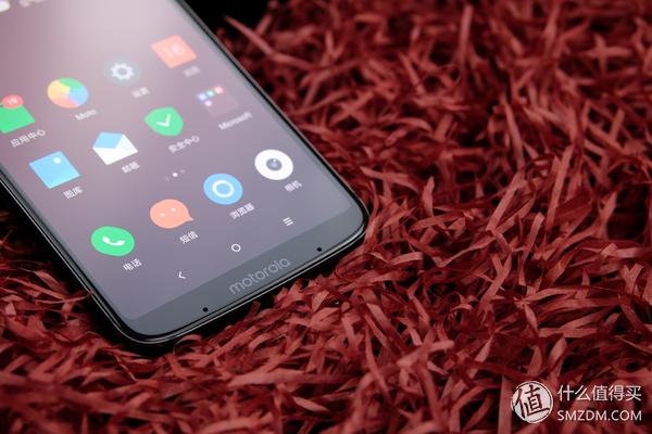 摩托罗拉motoz3测试,摩托罗拉motoz3开箱