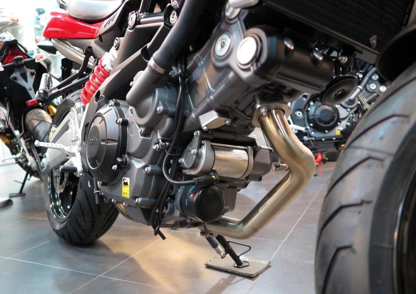 贝纳利黄龙6002021款,黄龙600新款颜色