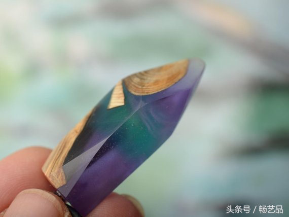 树脂水晶项链吊坠,圆形橄榄石项链吊坠设计