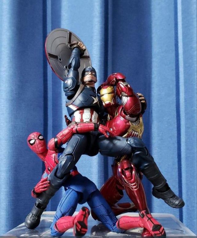 动漫中羞耻paly的姿势！果然只适合少数人去做