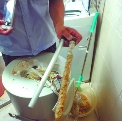 热水器太脏洗完澡身体痒,洗澡发痒如何清洗热水器