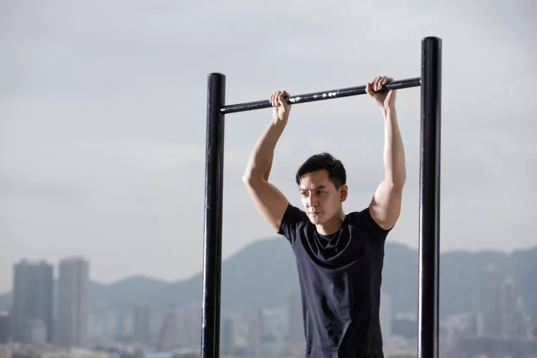 别忘了，吴彦祖的潮流sense