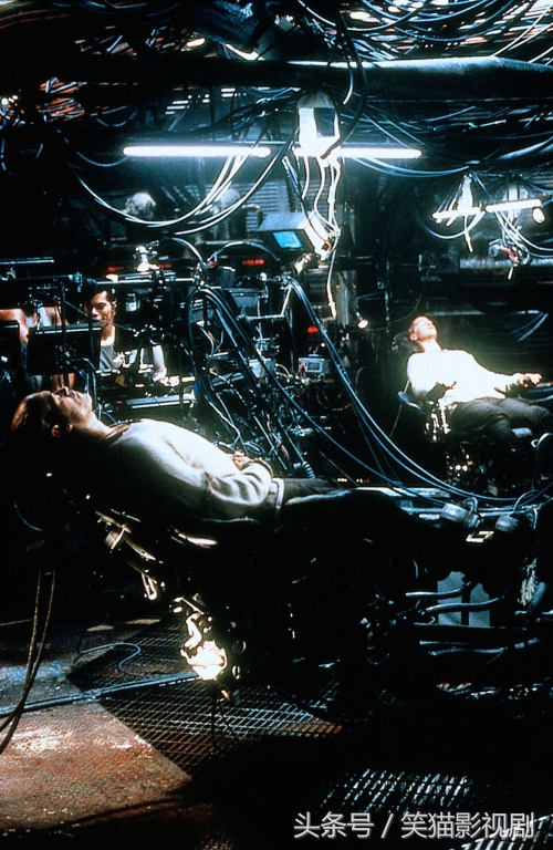 黑客帝国一部细思极恐的科幻巨制,中国科幻电影黑客帝国