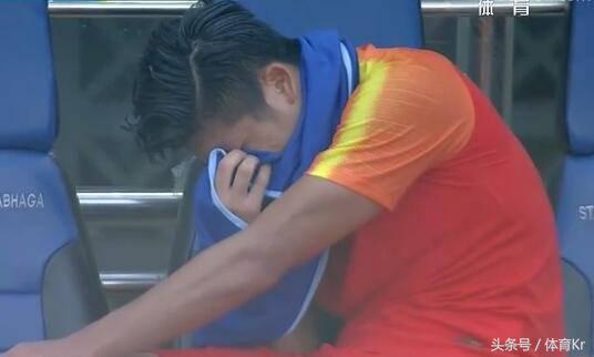 u23国足2-1马来西亚张玉宁点射,亚洲杯中国男足名单张玉宁