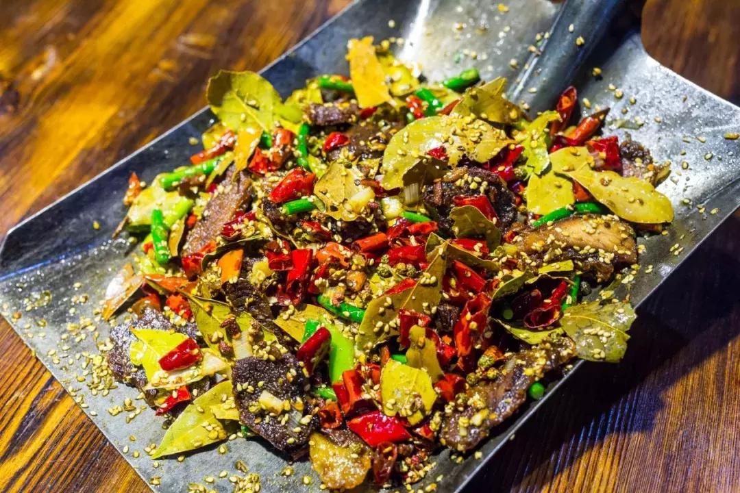 对不起！大连这10家店我真不想推荐给你，我怕涨价！