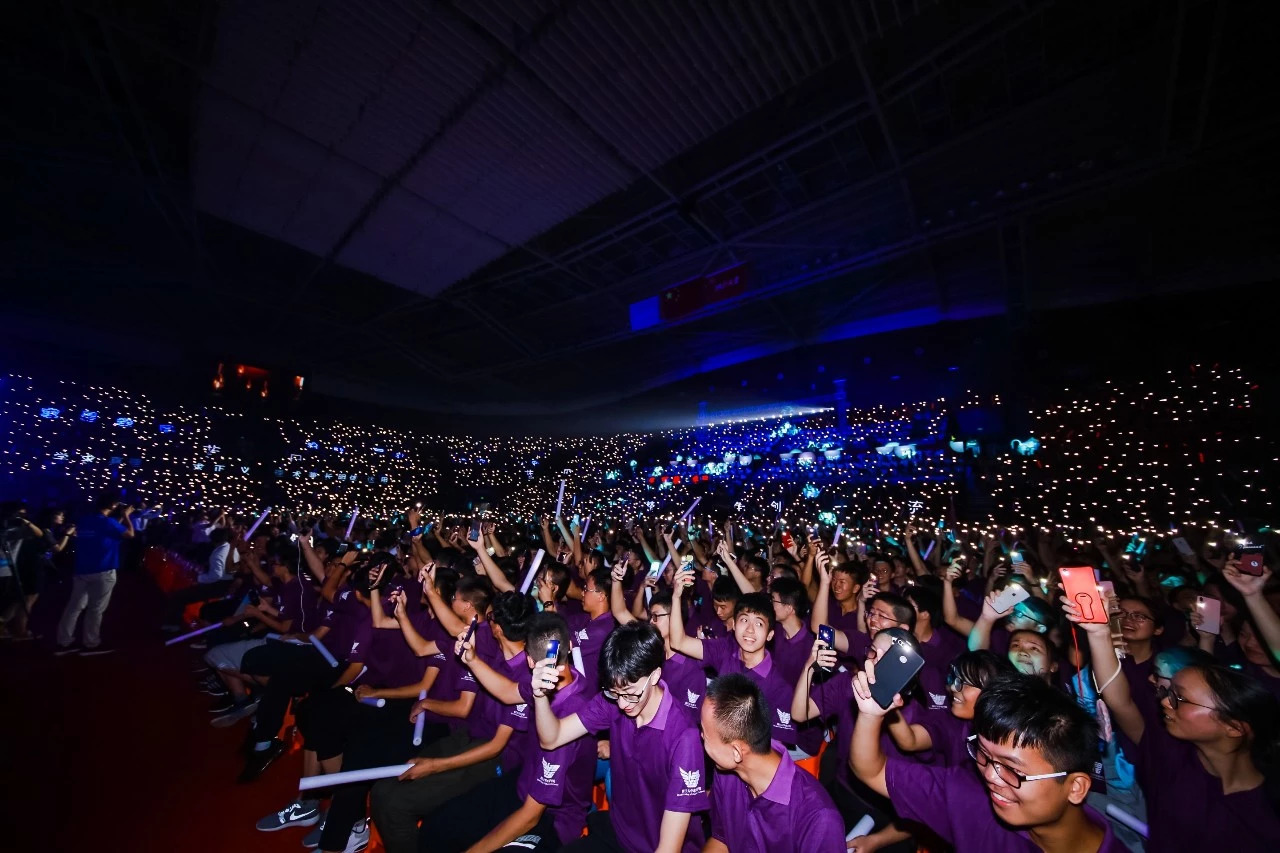 浙江的大学开学典礼,开学典礼浙江大学唱歌