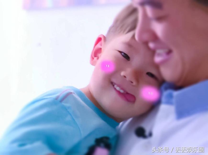 霍思燕嗯哼礼仪完整版,杜江霍思燕看网球比赛